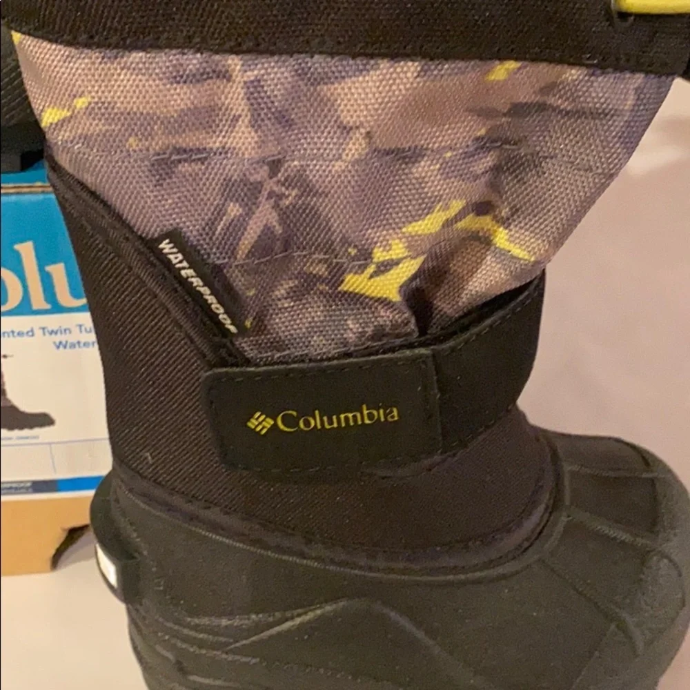 COLUMBIA twin tundra  printed boots